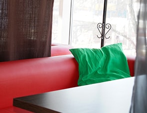 Мягкая мебель для ресторанов